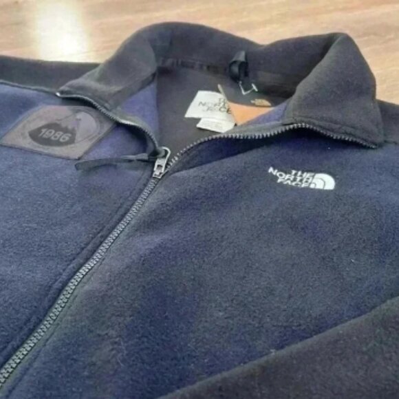 The North Face Unisex Origins Mountain Sweater, Medium - Picture 3 of 8